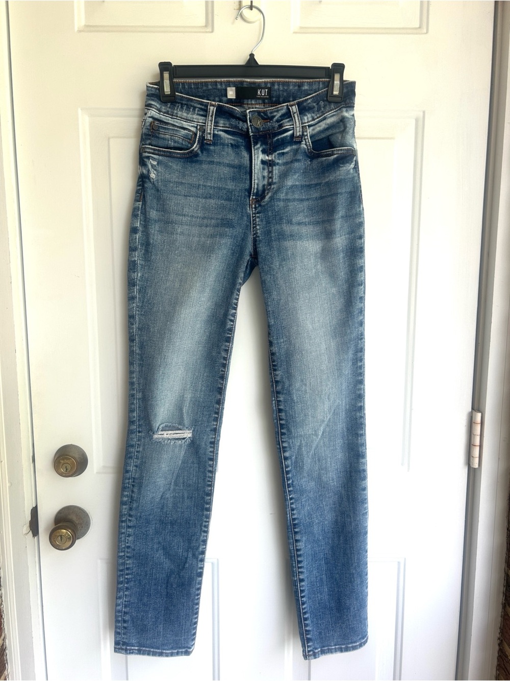 Kut From The Kloth Catherine Boyfriend Distressed Skinny Jeans - Picture 3 of 10